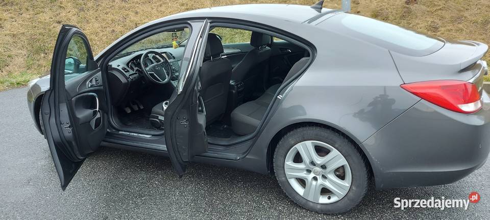 SprzedamOpel Insignia 18 benzyna hatchback 2010r elektrycznie ustawiane fotele Ostróda