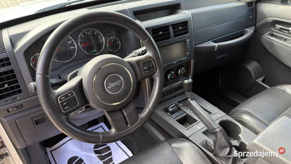 Jeep Liberty KK Latitude 37 V6 254000km Rymanów