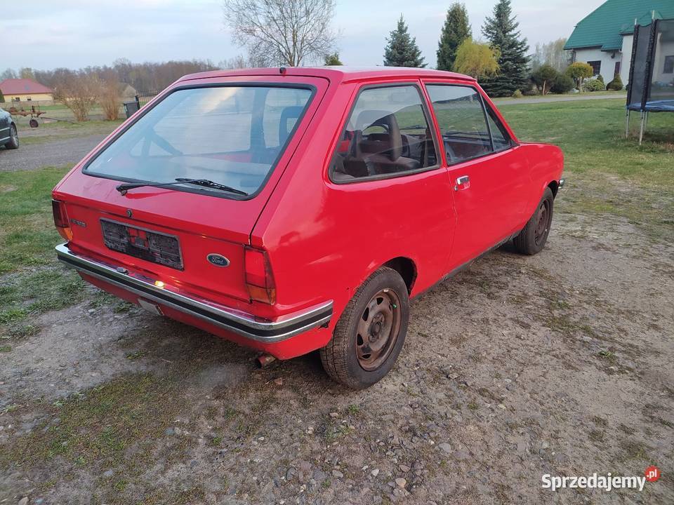 Fiesta 82 z Niemiec z dokumentami