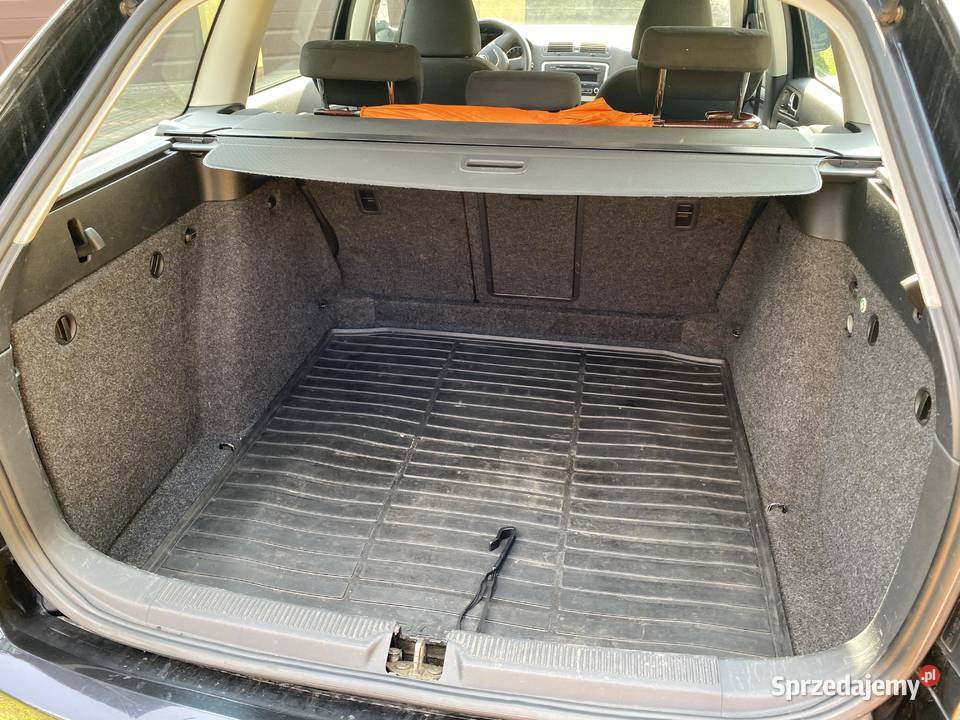 Skoda Octavia 20 tdi kombi czarne Halinów