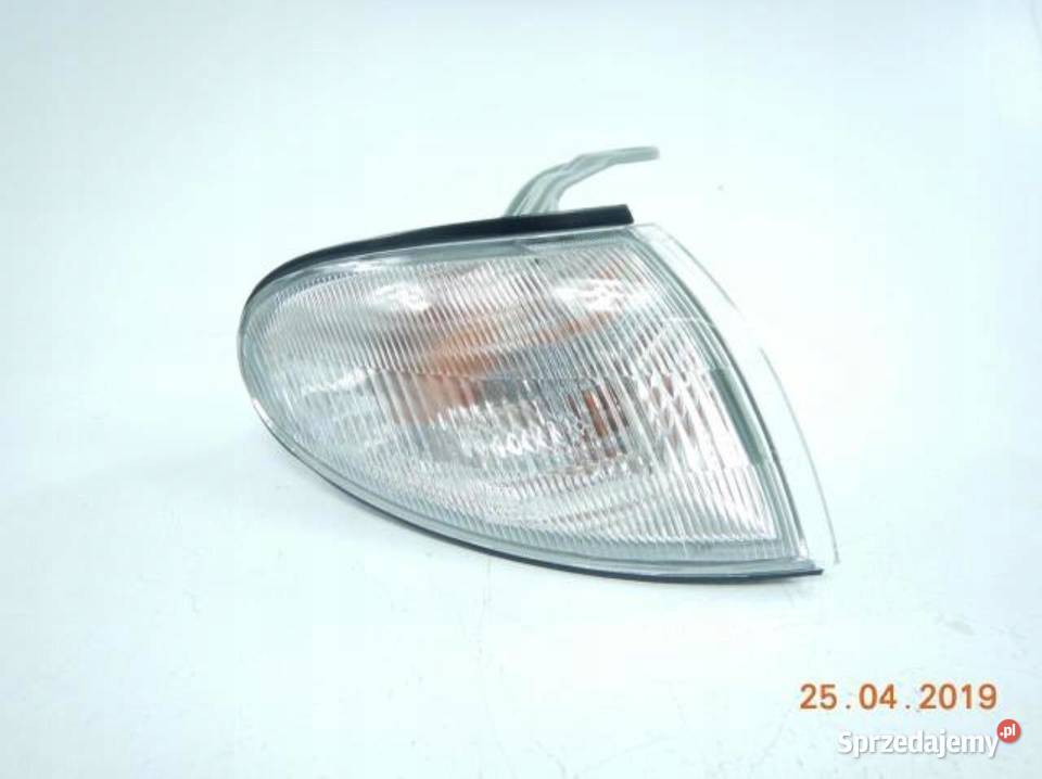 KIERUNKOWSKAZ PRAWY PRZÓD HYUNDAI ACCENT I