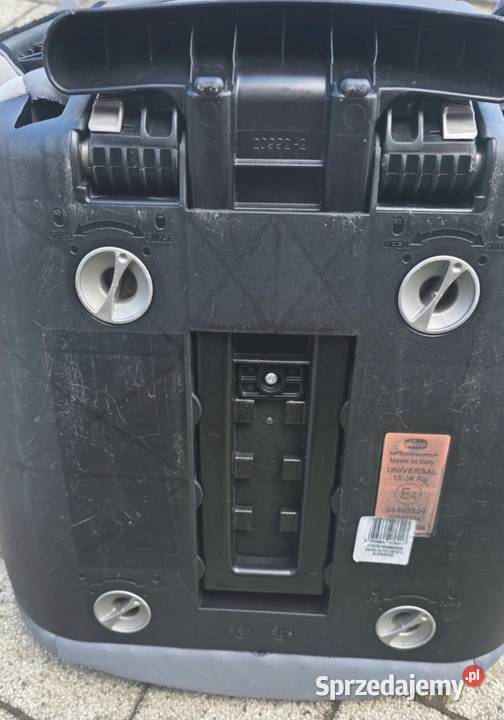 Fotelik Chicco 15 do 36 sprzedam