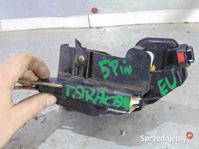 ZAMEK DRZWI PRAWY PRZÓD HYUNDAI TERRACAN 5 PIN wielkopolskie