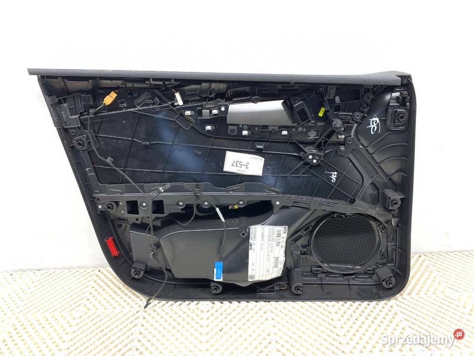 BOCZEK DRZWI PRAWY PRZÓD AUDI A4 B9 Kombi