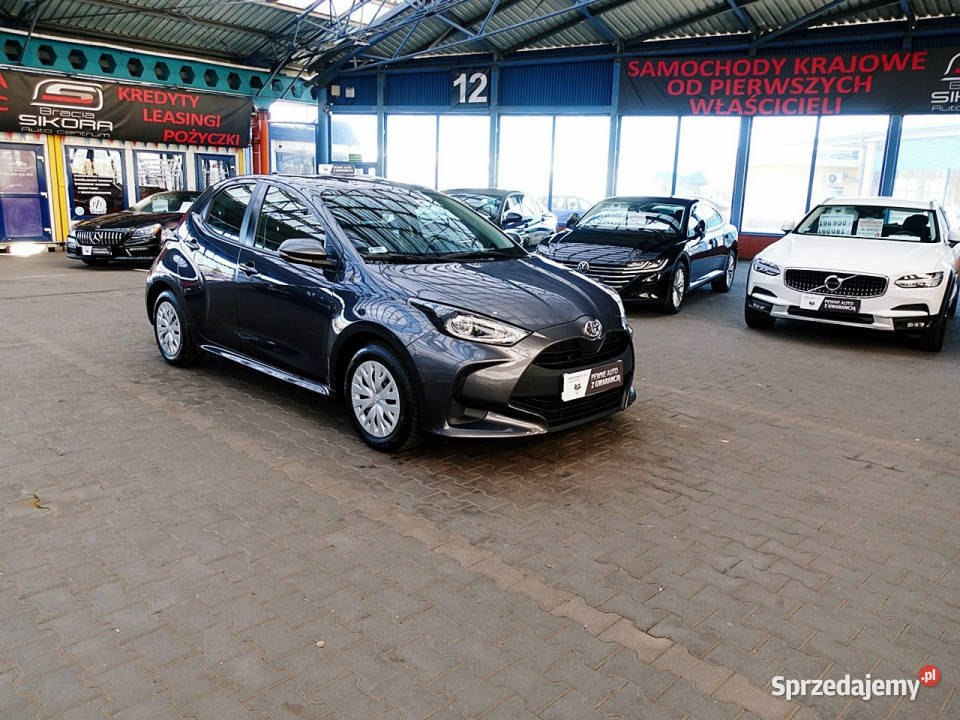 Toyota Yaris NaviTEMPOMAT AKTYWNYParktronic GWAR centralny zamek Mysłowice