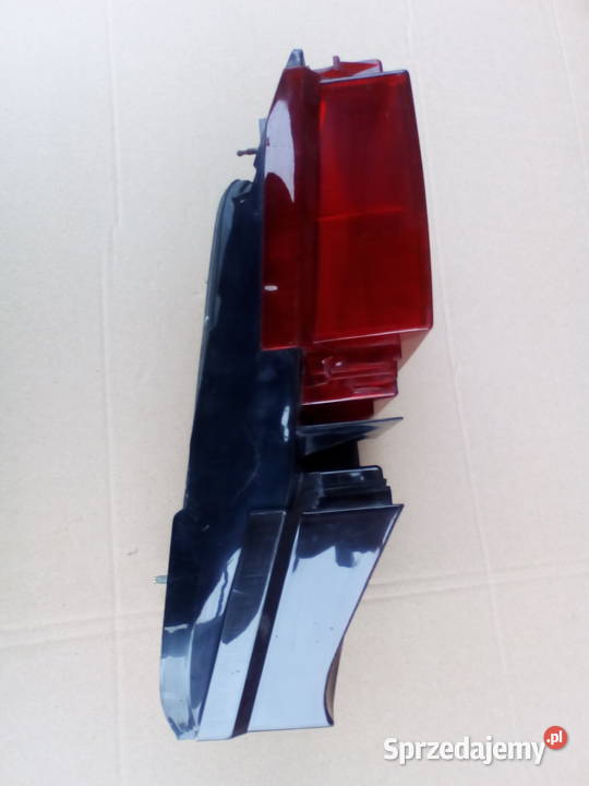 Citroen XM tylna lewa lampa lewe Bukownica