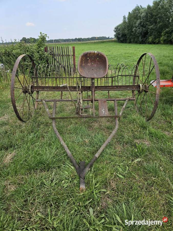 Zgrabiarka do siana Szczytnica