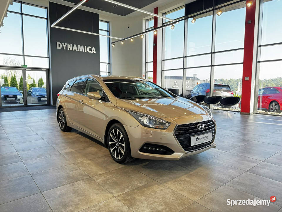 Hyundai i40 SW 17CRDI 141 DCT 2016 r salon nieuszkodzony