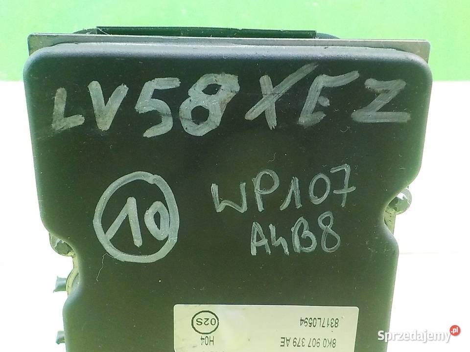 AUDI A4 B8 SLINE 18 TFSI 08r SEDAN pompa ABS