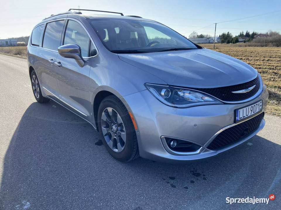 Chrysler Pacifica Hybryda PlugInBogata elektrycznie ustawiane fotele Siedlce