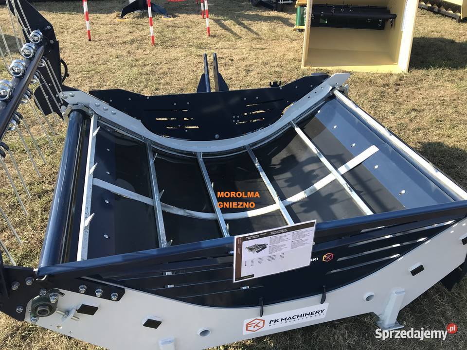 BOMBA Rozwijarka ścielarka balotów bel siana podlaskie