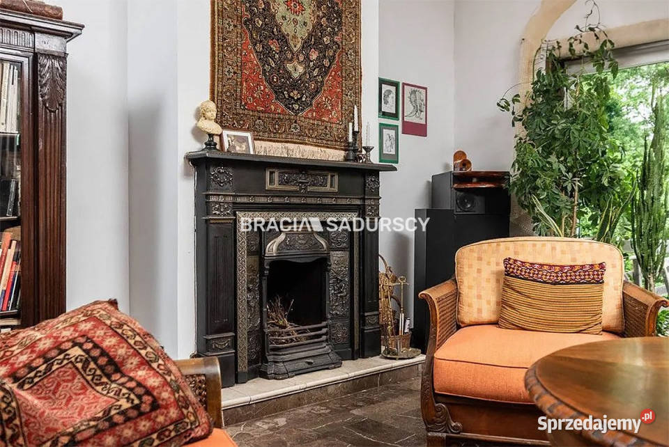 Dom na sprzedaż Grajów 250m2