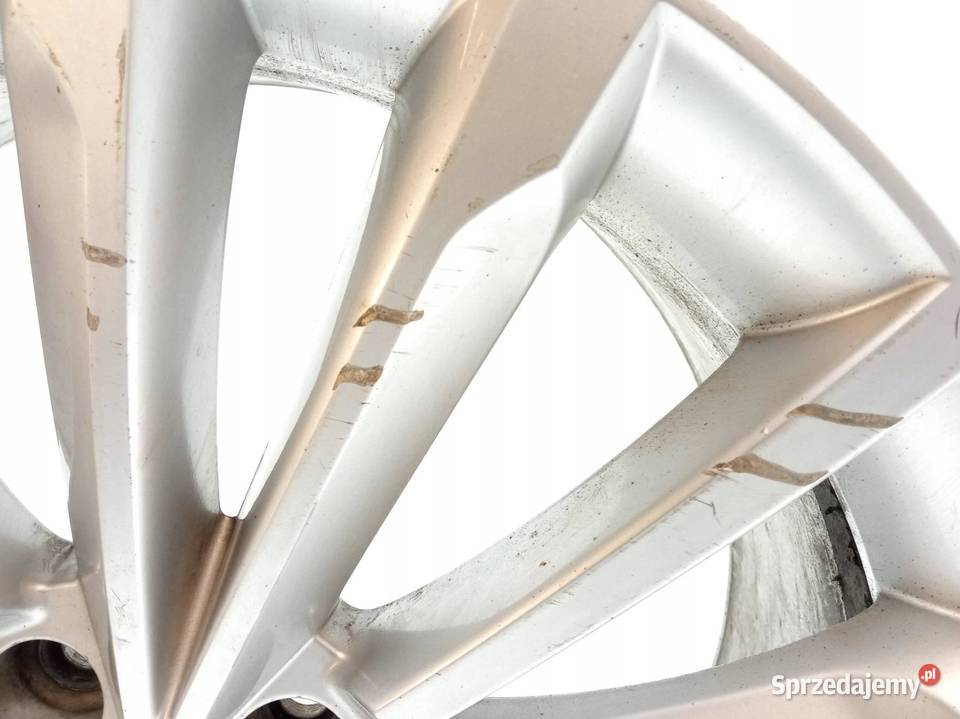 FELGA ALUMINIOWA R19 5X112 ET44 OC57MM 8JX19H2