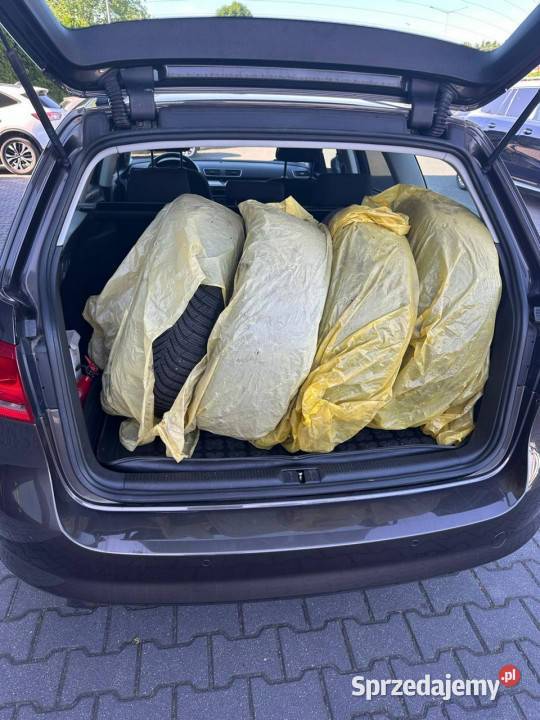 Volkswagen Passat salon polska PDC keyless czujnik zmierzchu Żory