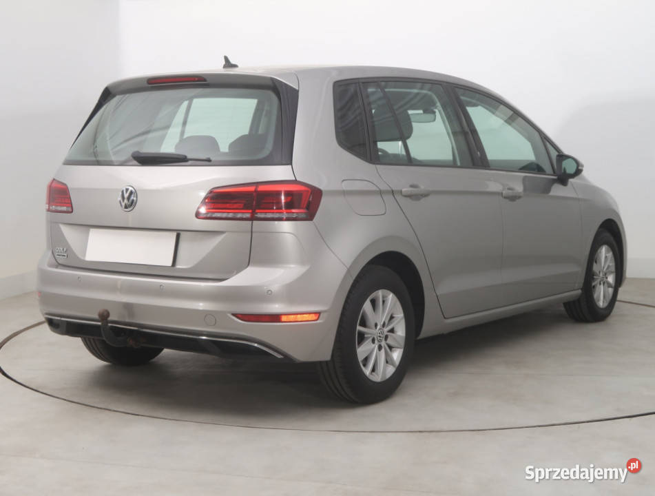 VW Golf Sportsvan 16 TDI Rok produkcji 2019 Bielany Wrocławskie