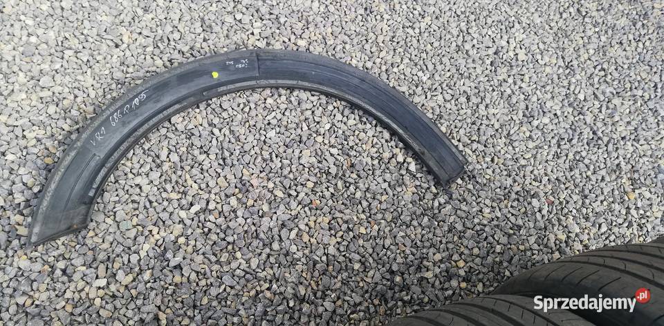 Listwa plastikowa na prawy błotnik Audi Allroad Tarnowskie Góry