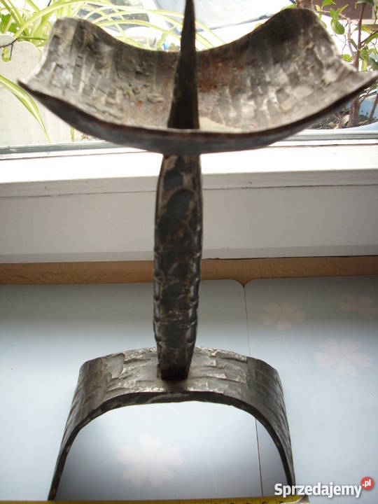 Ręcznie kutystary świecznik Barlinek