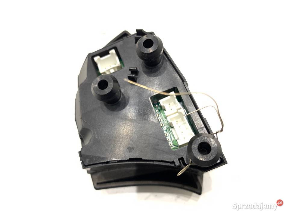 PRZEŁĄCZNIKI KIEROWNICY VOLVO V50 8682867 0312 podkarpackie