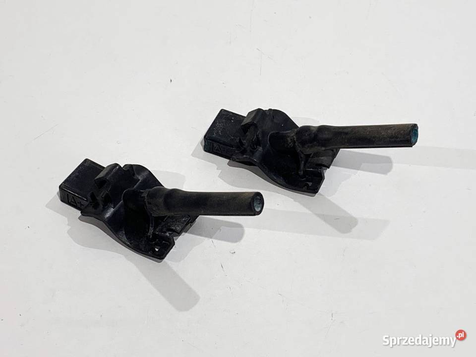 DYSZE SPRYSKIWACZY TOYOTA CHR