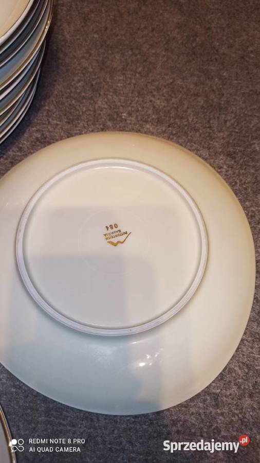 Patera Mitterteich Kolor ecru Z kwiatami Gdańsk