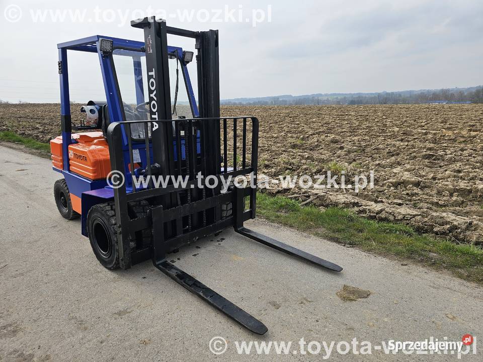 Wózek widłowy TOYOTA 5FG25 TOYOTA 5FGF25 widlak