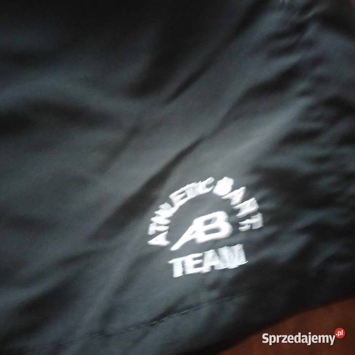 krotkie spodenki meskie z wstawka M