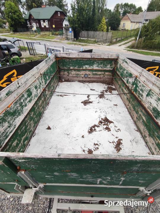Przyczepa rolnicza jednoosiowa 6T 3 stronny nieuszkodzony Zamość