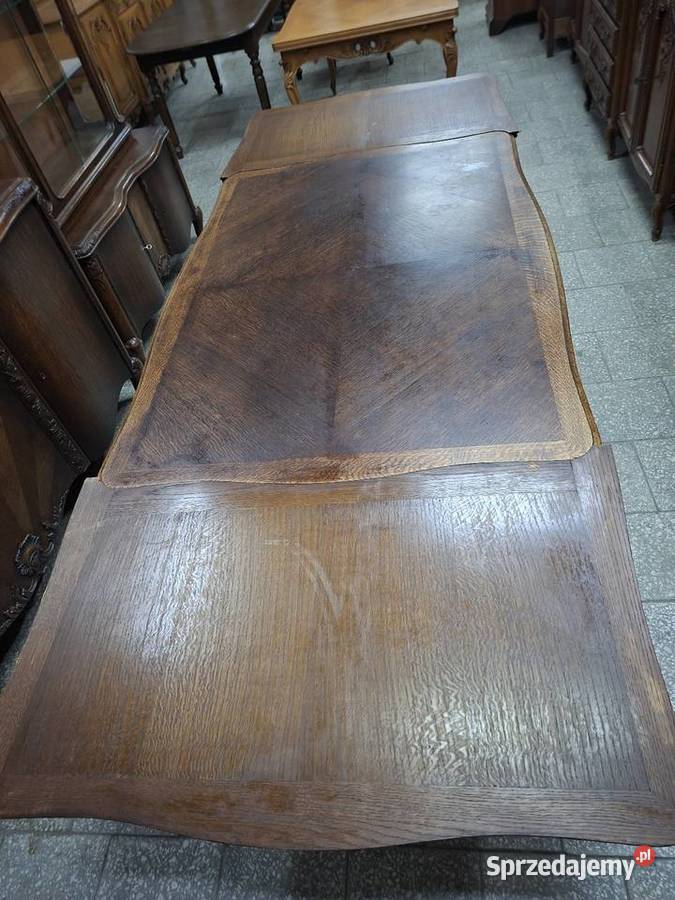 Jadalnia chippendale Francja komoda witryna stół