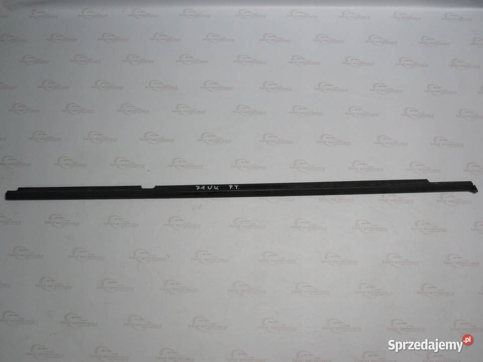 SKODA FABIA II LIFT 11r listwa zgarniająca drzwi