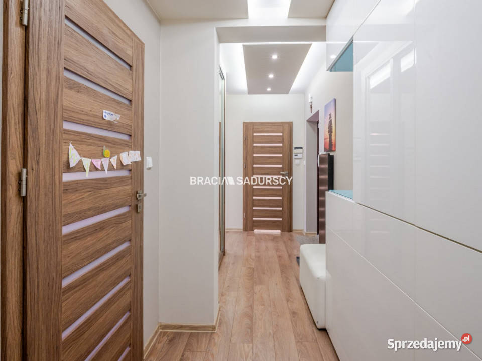 sprzedaży mieszkania Bochnia 68m2 3pok własność