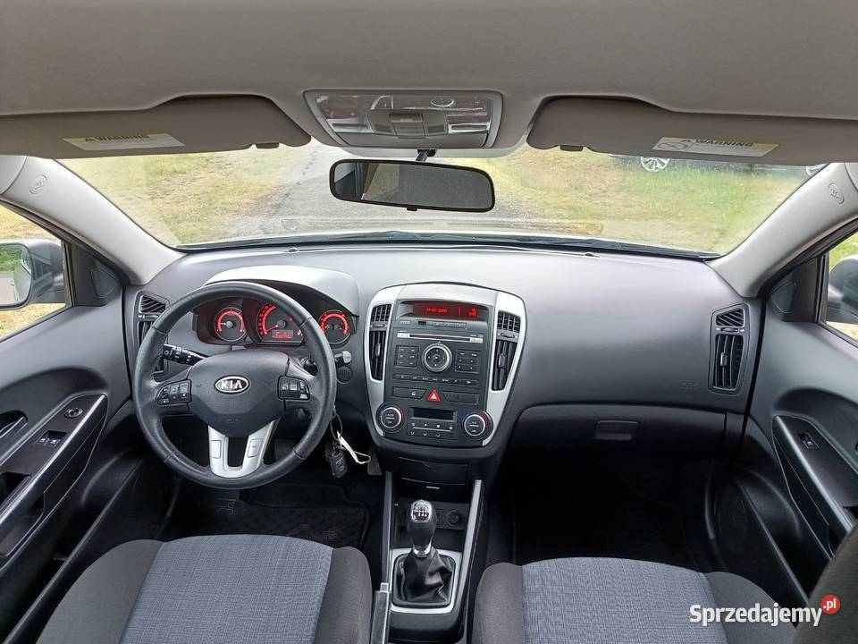 Kia Ceed kompakt 16 CRDI 6 biegów radio Podkonice Miejskie