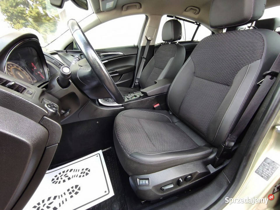 Opel Insignia FL COSMO bixenon NAVI Tempomat elektrycznie ustawiane fotele