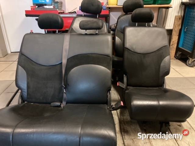 Terenowy Land Rover Freelander 4TD 20 Lift Jasień