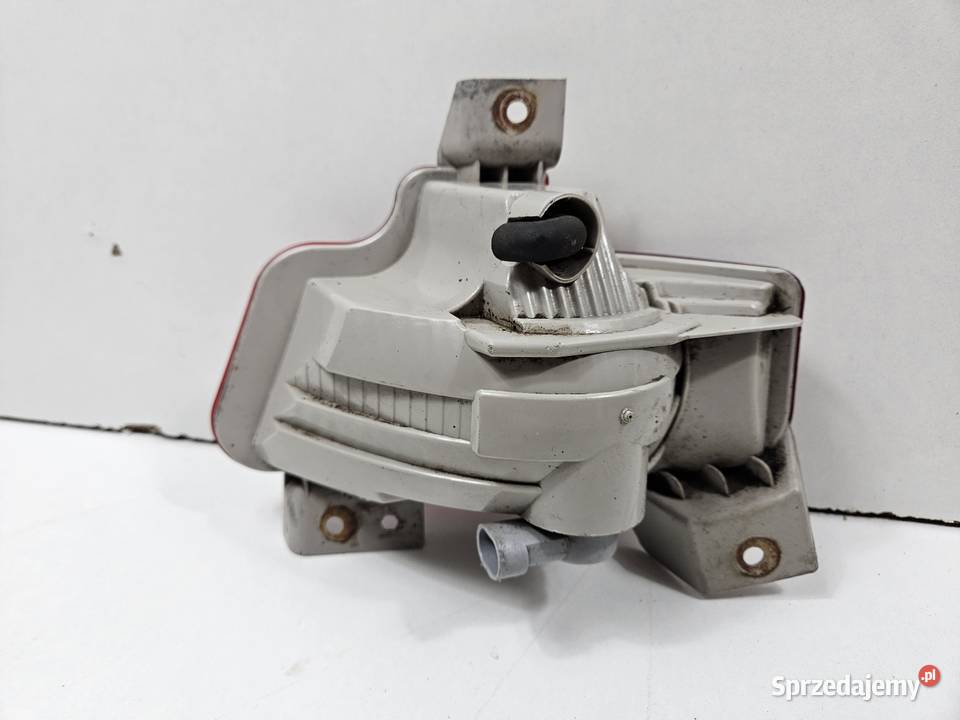OPEL ZAFIRA C LAMPA PRZECIWMGIELNA LEWY TYŁ LEWA Lampy przeciwmgielne Międzychód sprzedam