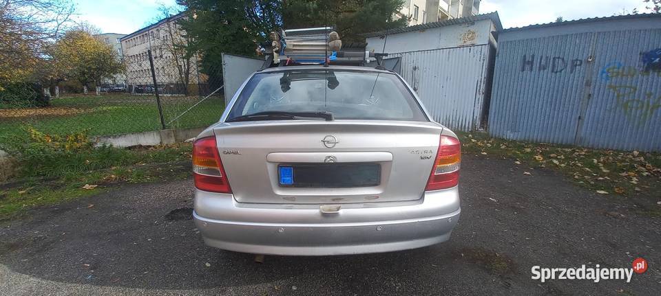 Opel Astra 12 16V srebrna Wadowice