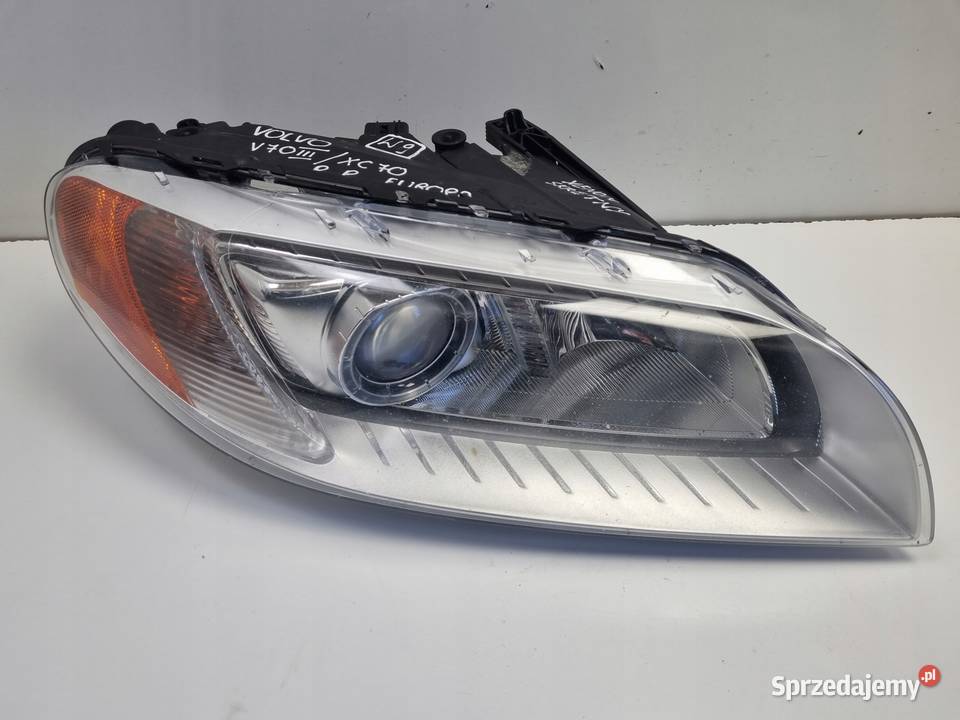 Volvo S80 II V70 III XC70 II PRZEDNIA LAMPA osobowe Janów sprzedam