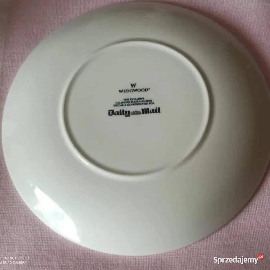 Patera Królowa Elżbieta II Kalendarz 2004r Gdańsk