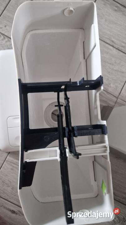 Spłuczka natynkowa WC Cornat Halios SPK1300 36L Radom
