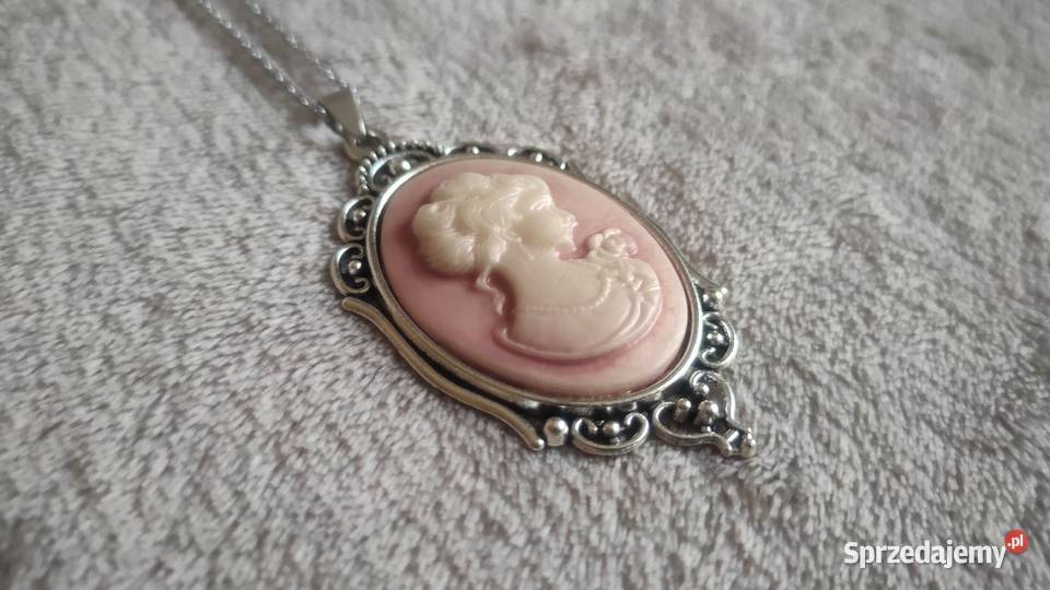 Wisior wisiorek naszyjnik kamea kobieta Tarnowskie Góry