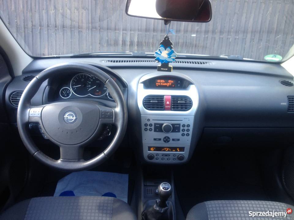 OPEL CORSA 12 16V2005Klimatronik5 manualna Corsa Toruń