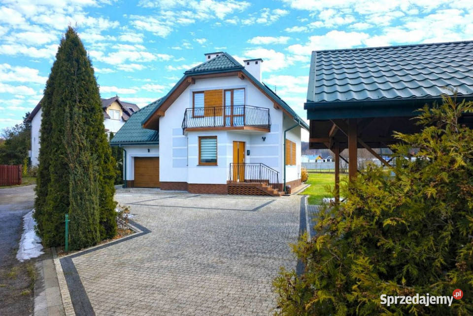 Dom wolnostojący na sprzedaż Humniska 1154m2 podkarpackie