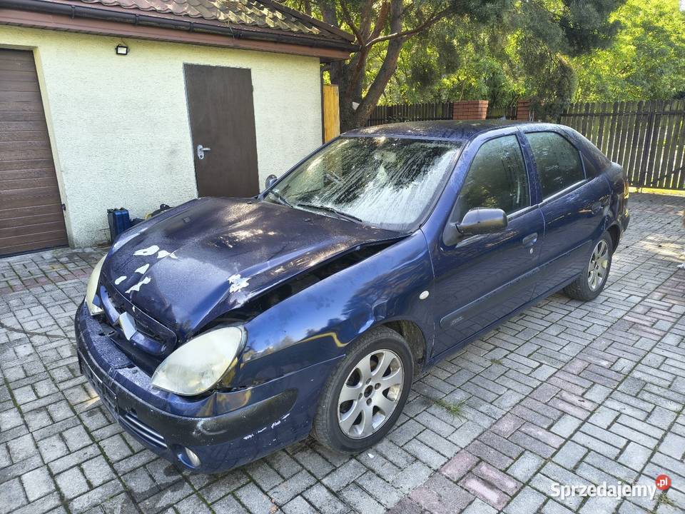 Citron Xsara II 16 benzyna 2004 uszkodzony na