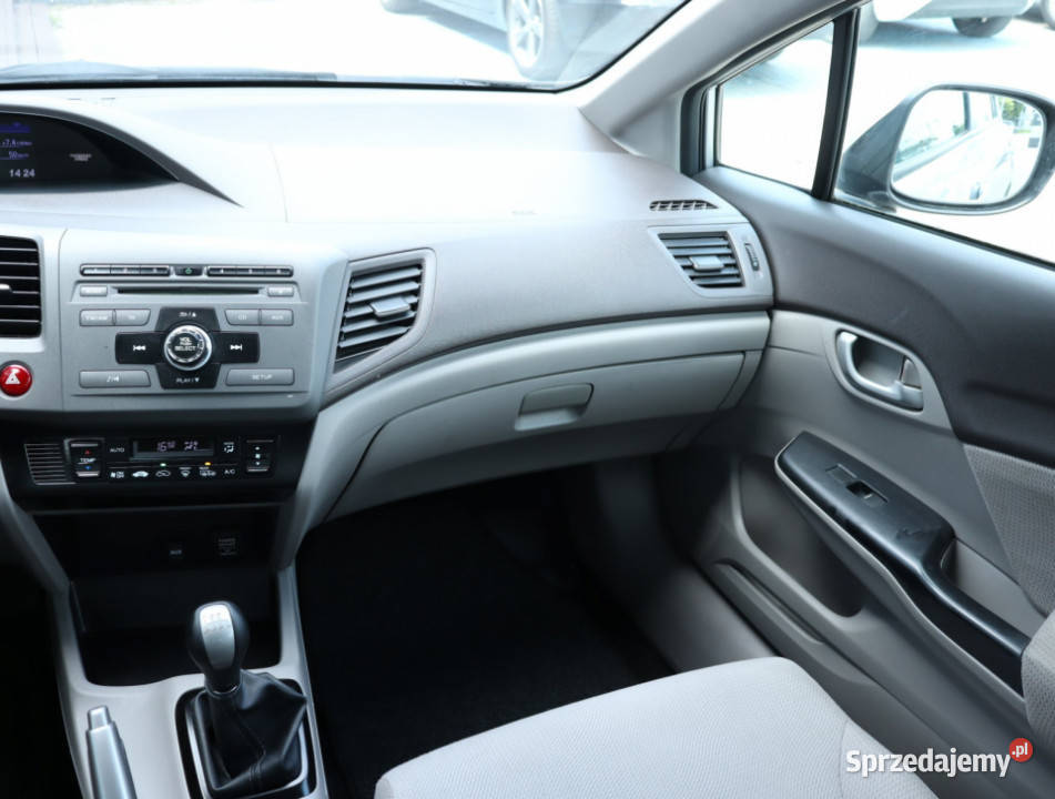 Honda Civic 18 iVTEC isofix Piaseczno