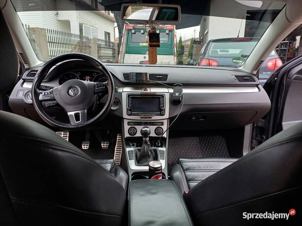 Vw Passat b6 kombi nawigacja Passat Lipusz sprzedam
