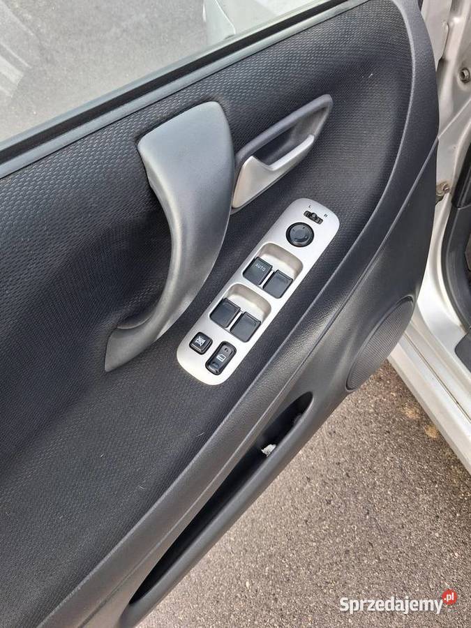 Suzuki Liana 14 diesel Grzane lusterka klima Sekursko