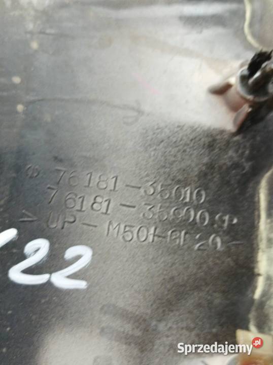 KRATKA WLOT POWIETRZA MASKI 7618135010 Toyota