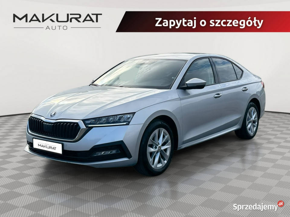 koda Octavia GD6J36815 TSI Ambition Kcofania LED komputer pokładowy Pępowo