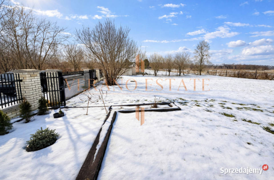 Duża działka z mediami 952 m Radom Godów