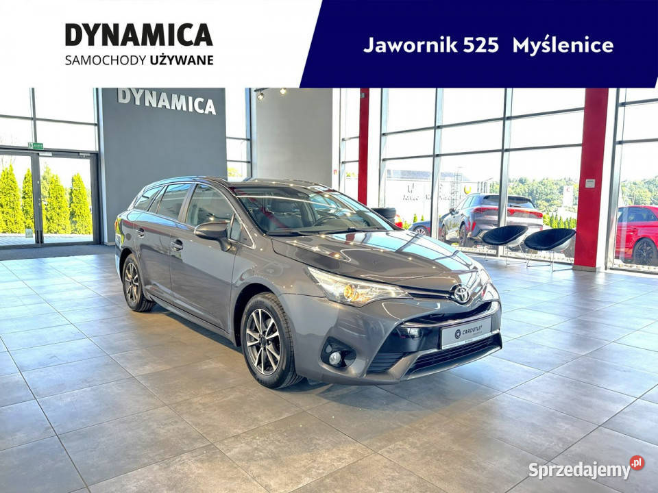 Toyota Avensis SW 18 147 automat 2018 r salon Myślenice sprzedam