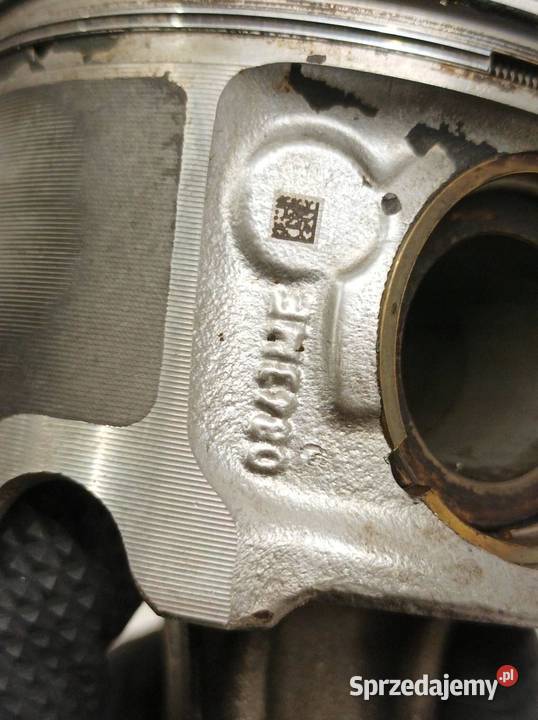 TŁOK KORBOWÓD 13R02018 0843ME 20 D B47 Bmw Seria osobowe sprzedam